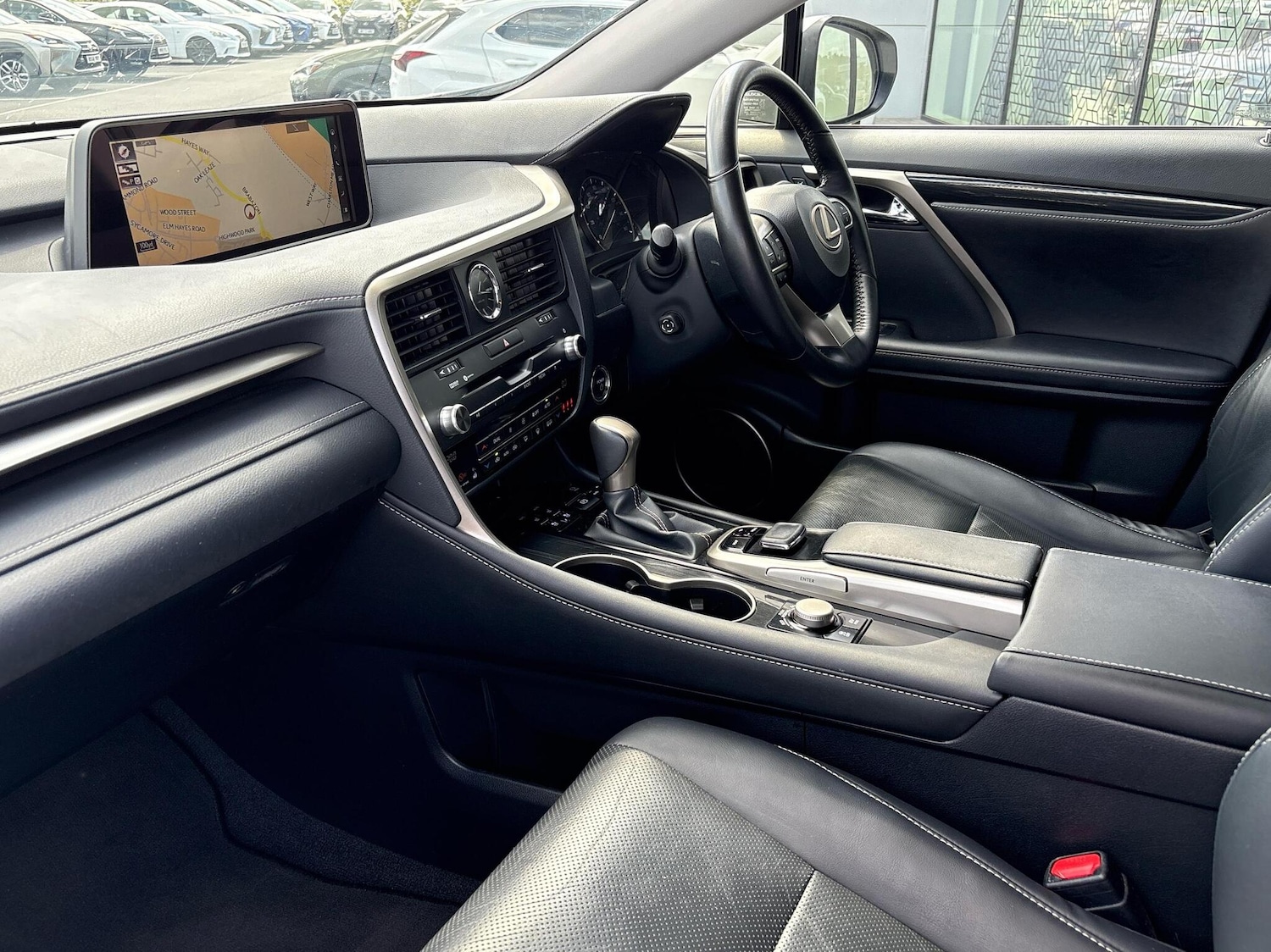Used Lexus RX 2019 for sale - 76110533: Photo 2