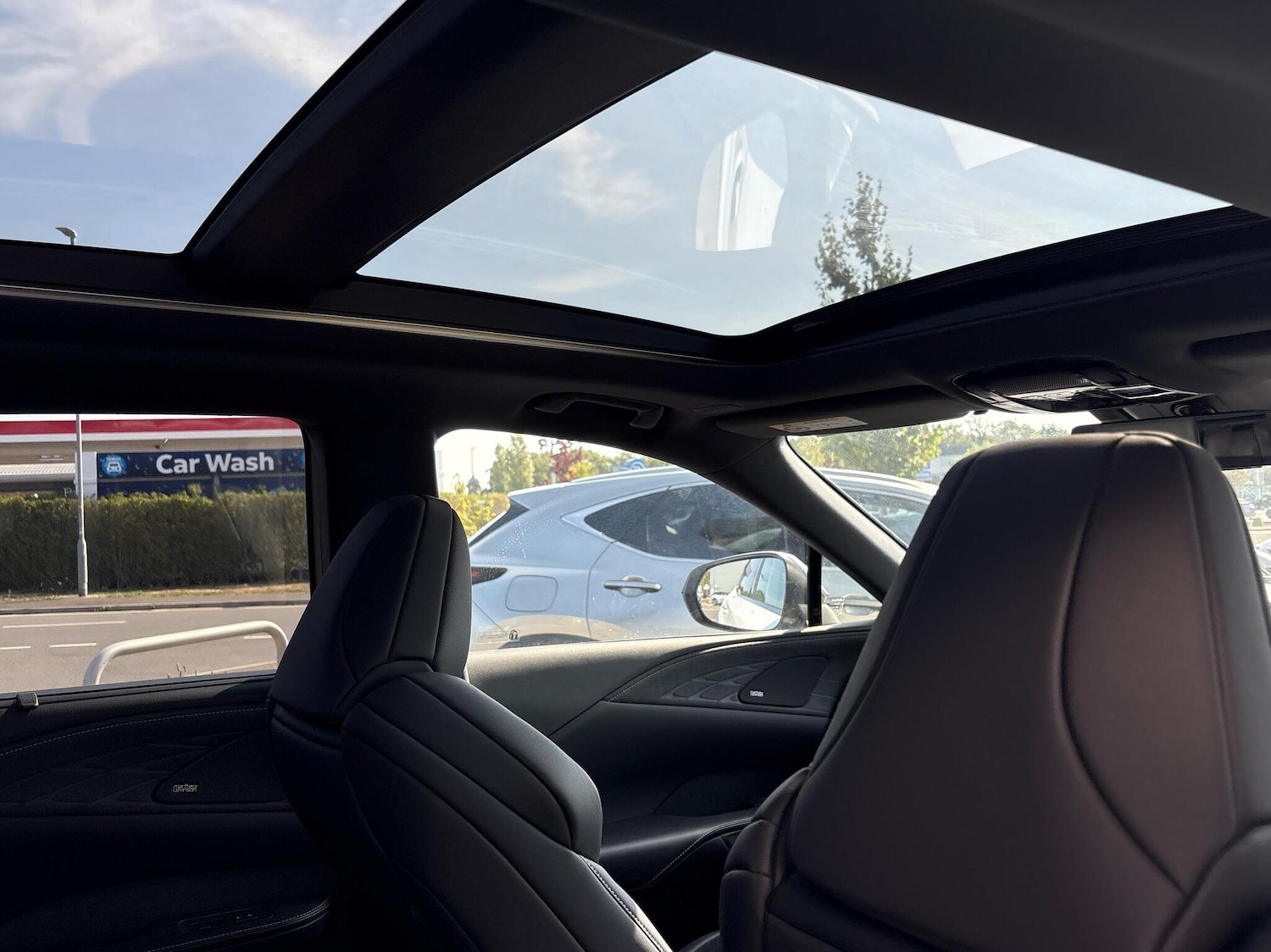 Used Lexus RX 2023 for sale - 76730620: Photo 13