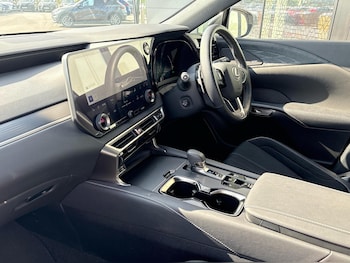 Used Lexus RX 2023 for sale - 76730620: Photo