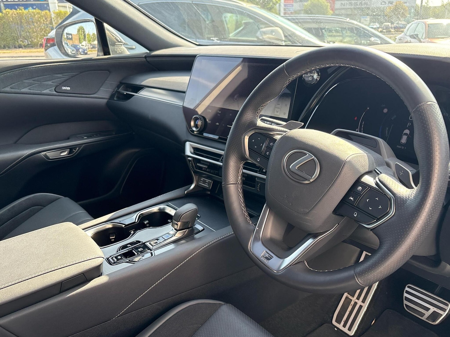 Used Lexus RX 2023 for sale - 76730620: Photo 6