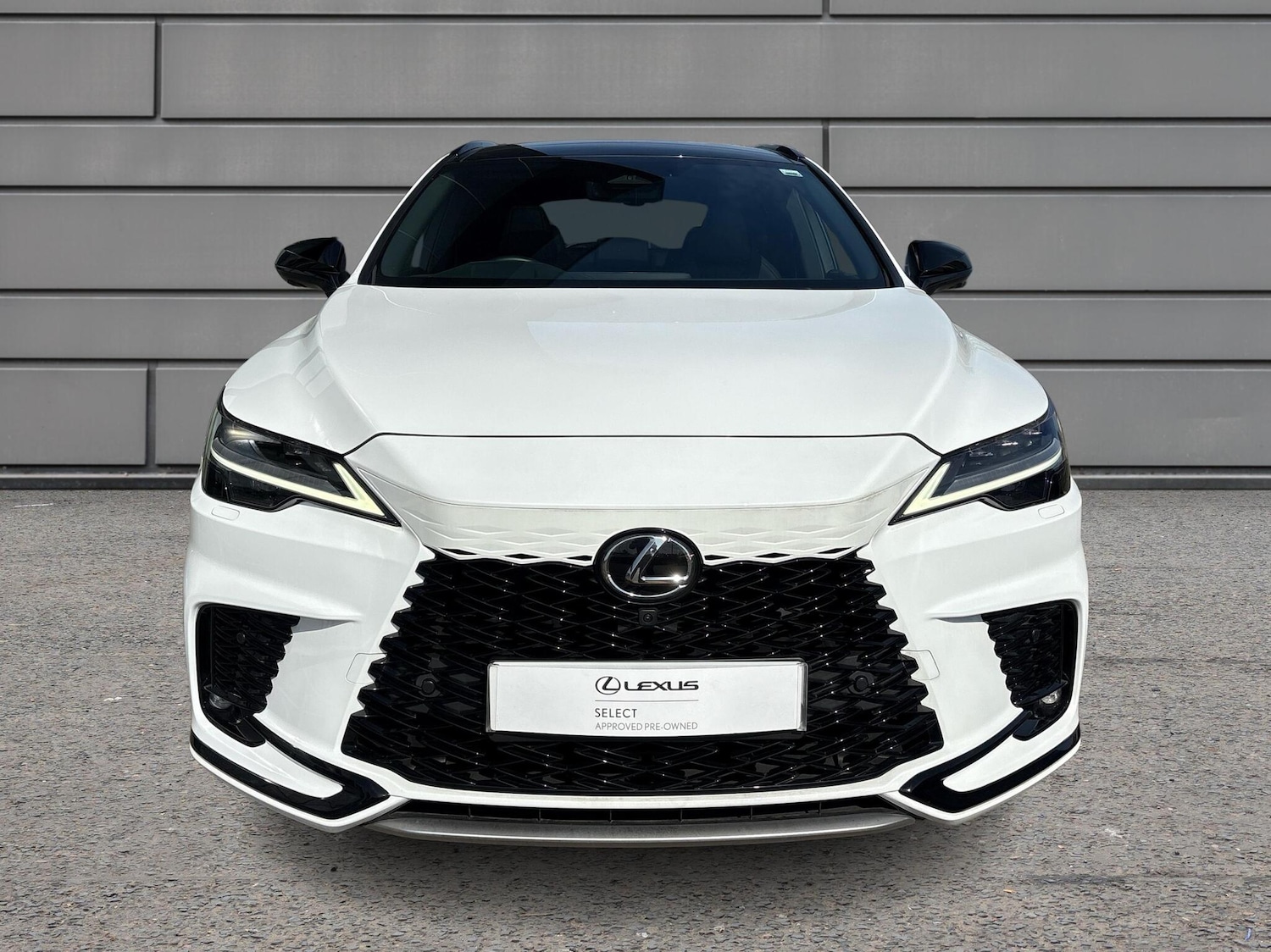 Used Lexus RX 2023 for sale - 76730620: Photo 7