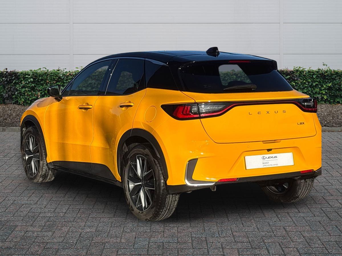 Used Lexus LBX 2024 for sale - 77176737: Photo 2