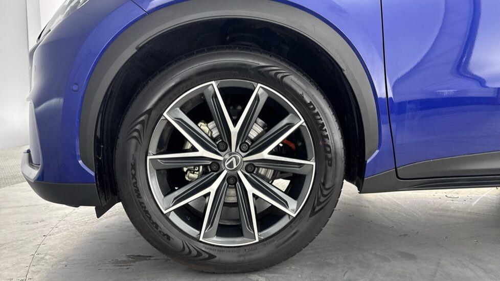 Used Lexus LBX 2024 for sale - 77052408: Photo 10