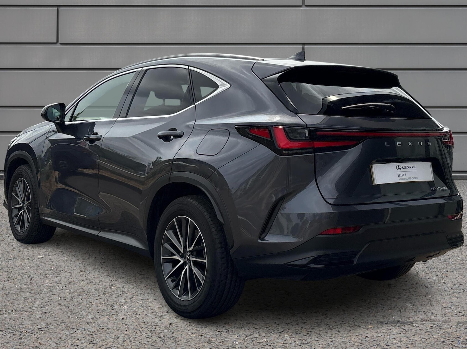 Used Lexus NX 2024 for sale - 76110946: Photo 3