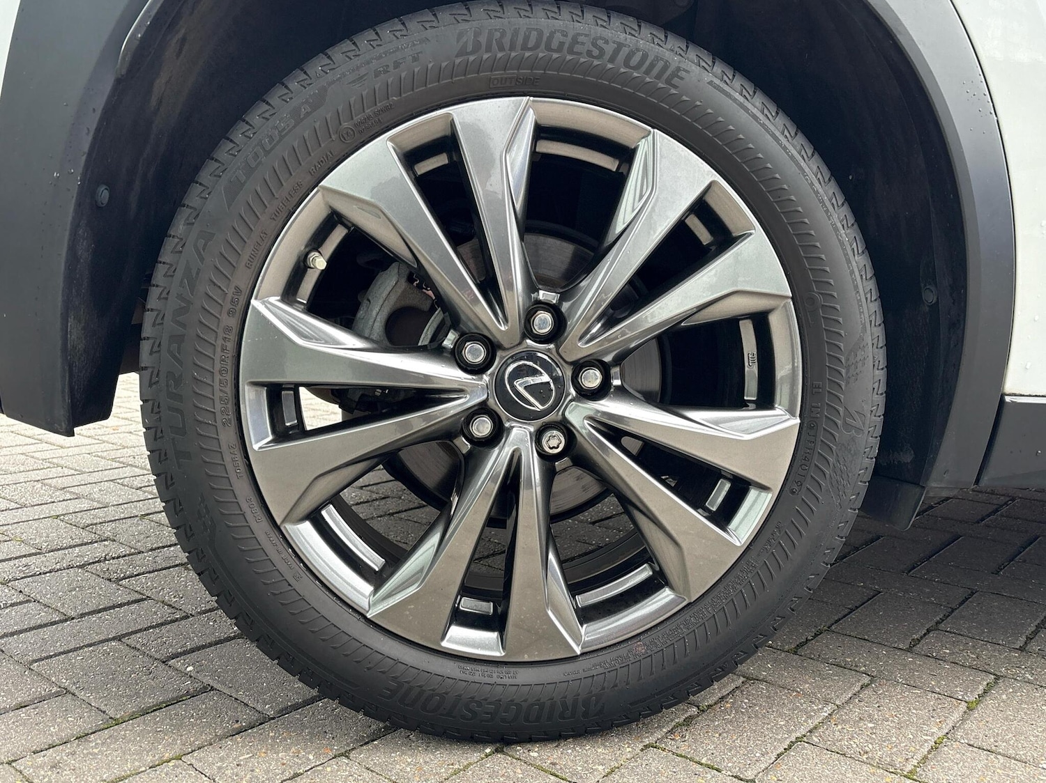 Used Lexus UX 2020 for sale - 76327840: Photo 5