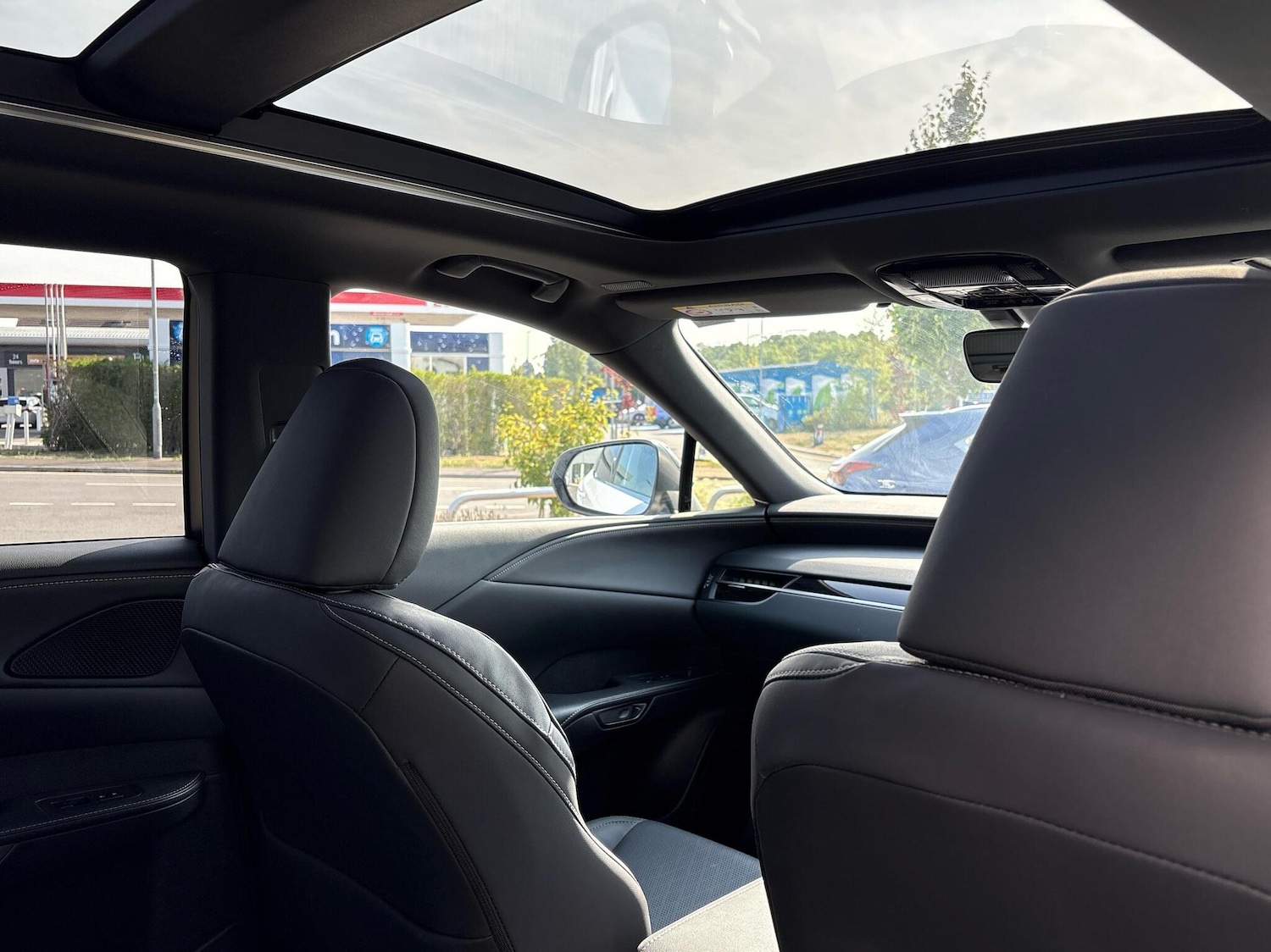 Used Lexus RX 2023 for sale - 76837601: Photo 13