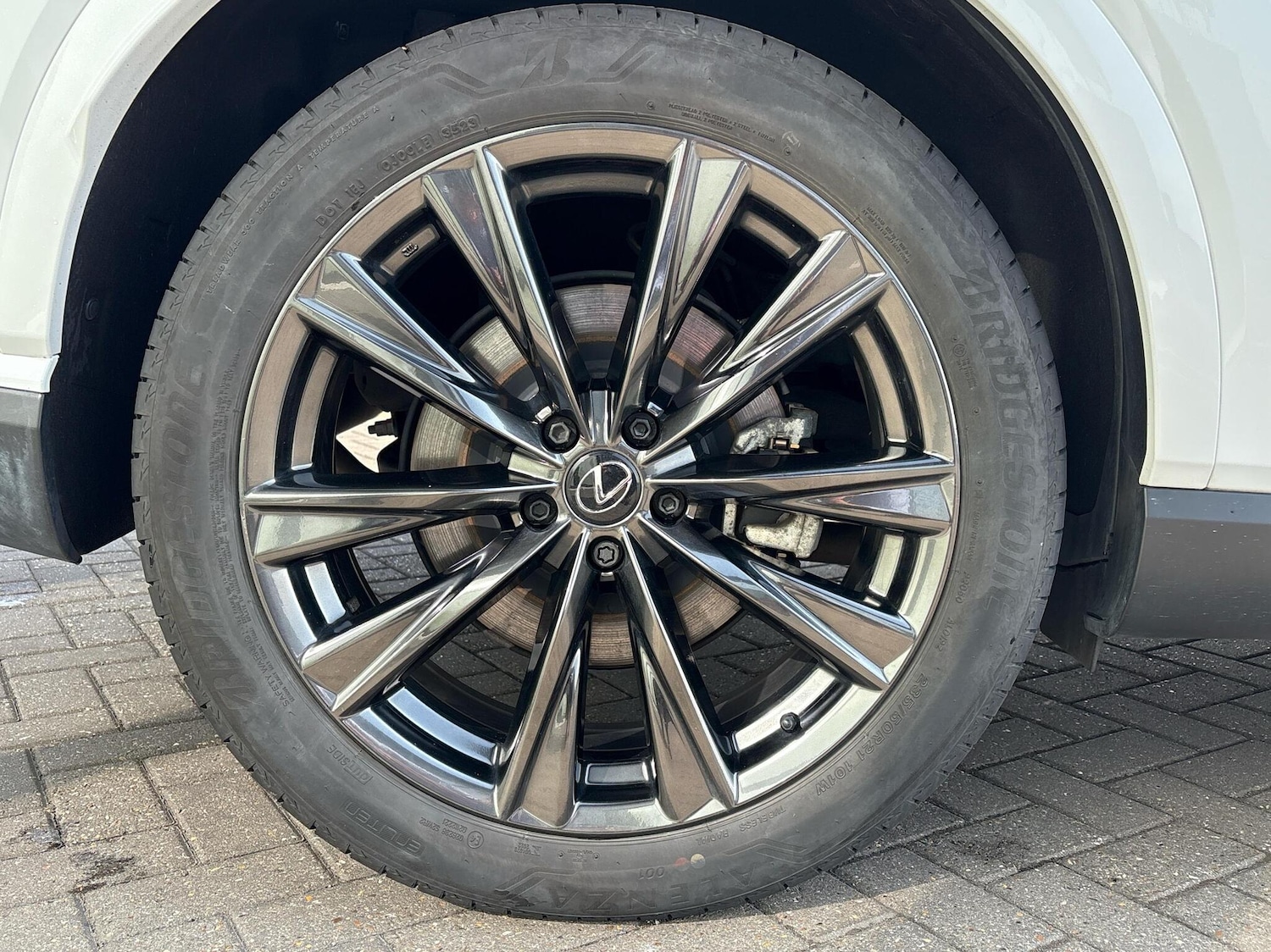 Used Lexus RX 2023 for sale - 76837601: Photo 5