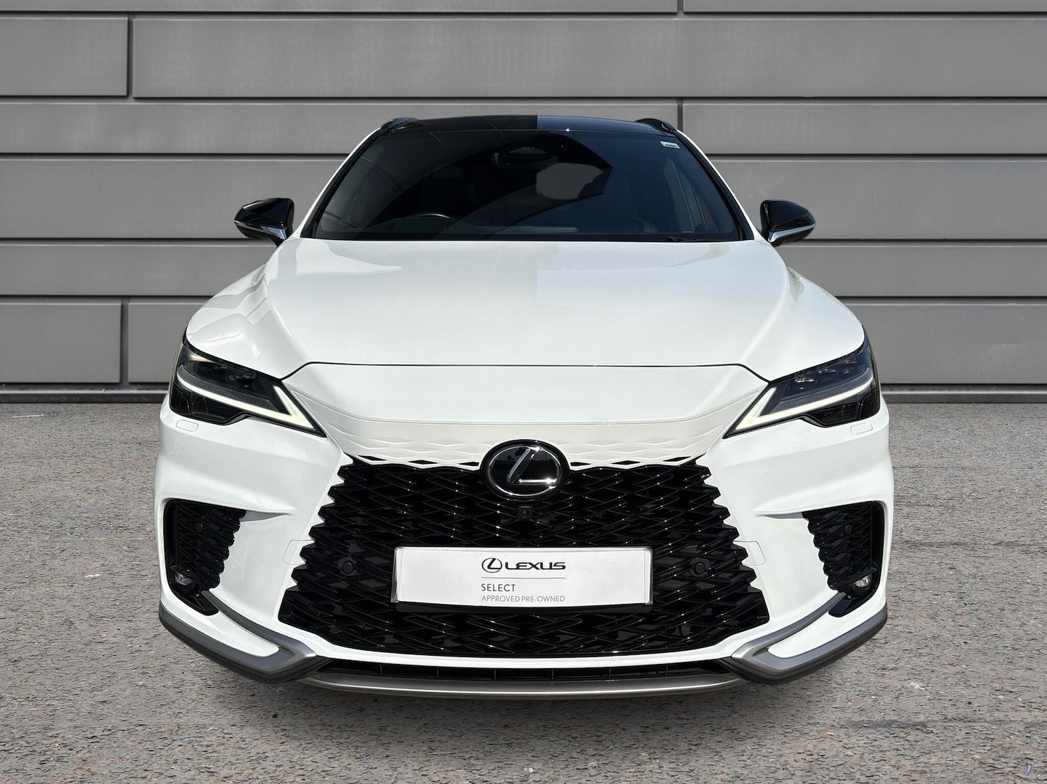 Used Lexus RX 2023 for sale - 76837601: Photo 7