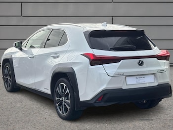 Used Lexus UX 2019 for sale - 76251660: Photo