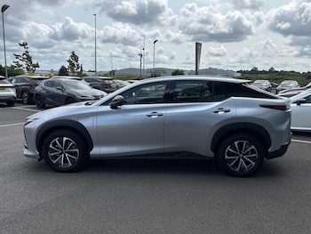 Used Lexus RZ 2025 for sale - 77124709: Photo