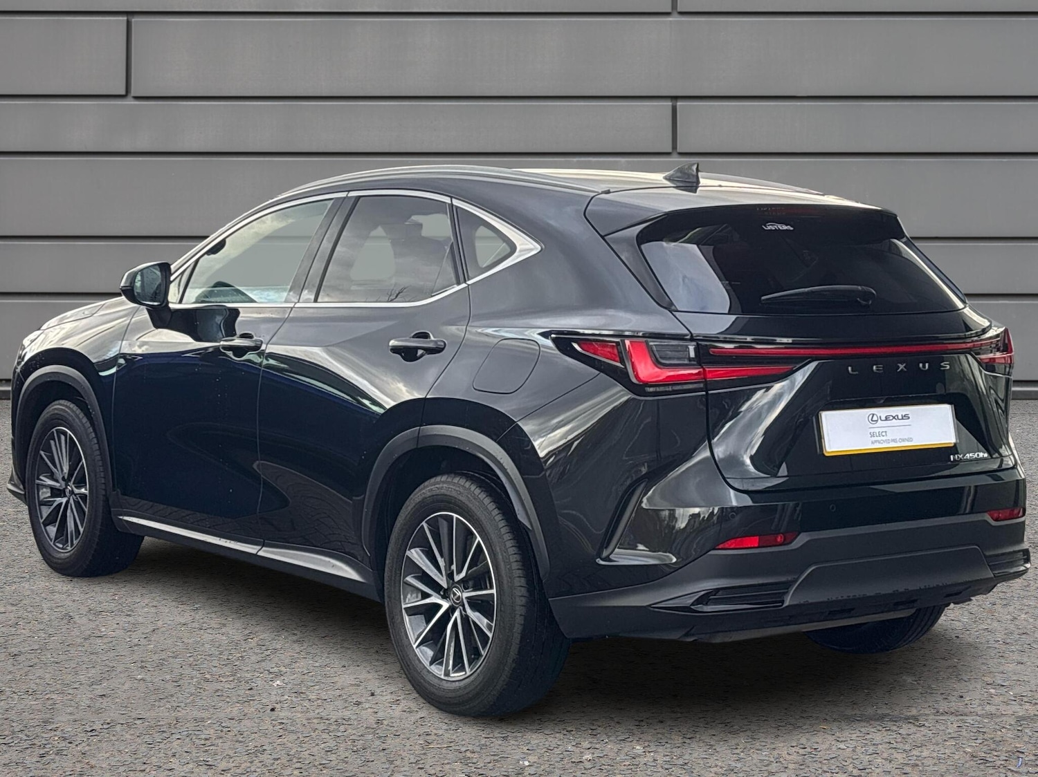 Used Lexus NX 2023 for sale - 77177333: Photo 3