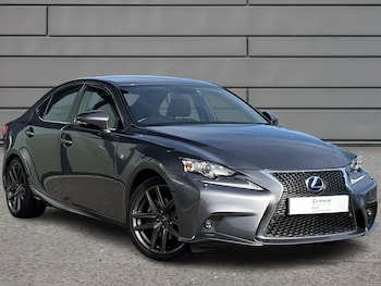 2015 (15) - 300h F-Sport 4dr CVT Auto