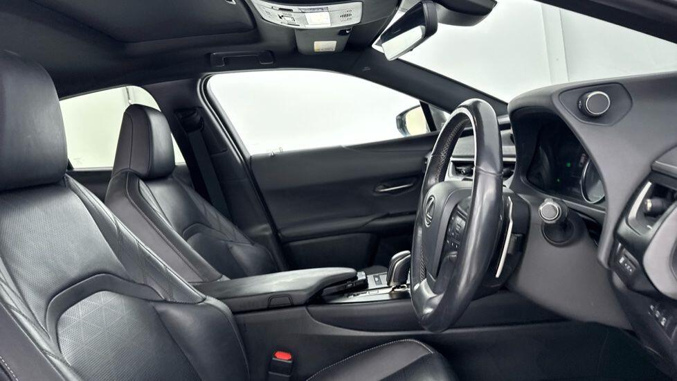 Used Lexus UX 2021 for sale - 76168413: Photo 18