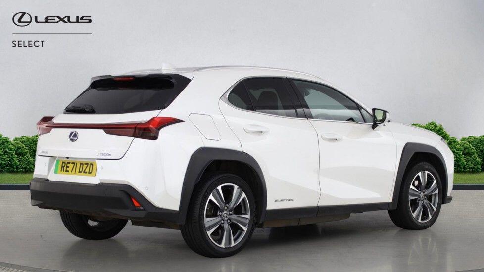 Used Lexus UX 2021 for sale - 76168413: Photo 2