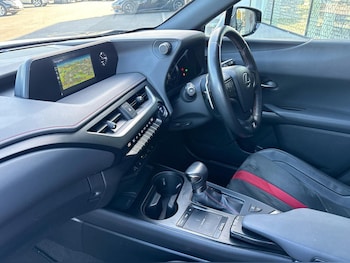Used Lexus UX 2021 for sale - 76123841: Photo