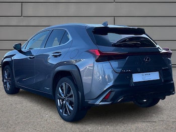 Used Lexus UX 2021 for sale - 76123841: Photo