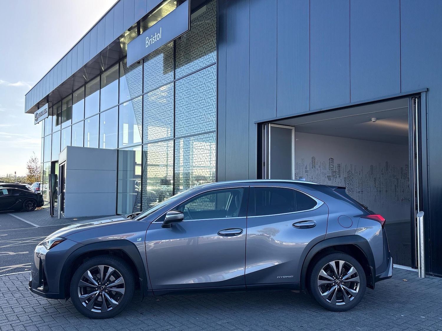 Used Lexus UX 2021 for sale - 76123841: Photo 4