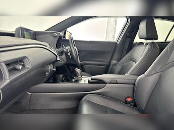 Used Lexus UX 2021 for sale - 75564917: Photo