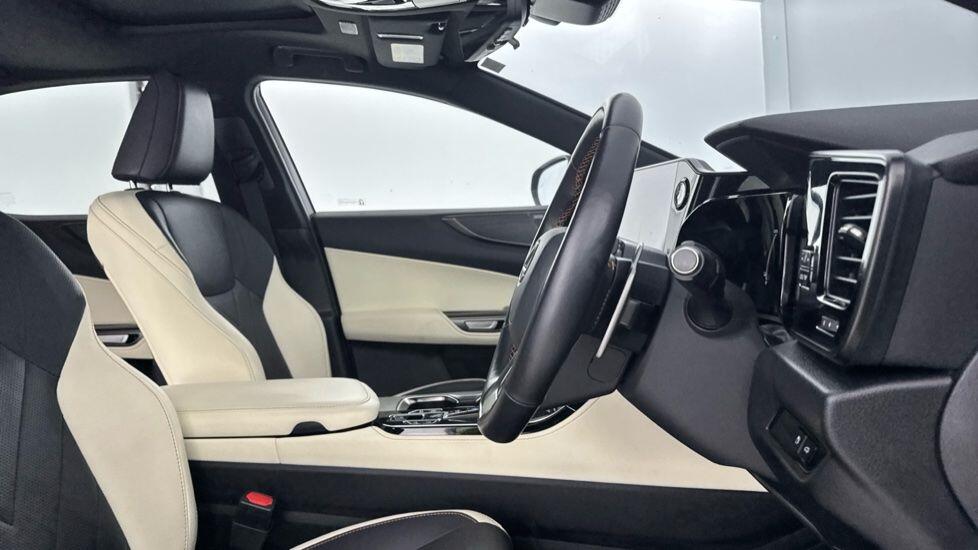 Used Lexus NX 2024 for sale - 76123968: Photo 3