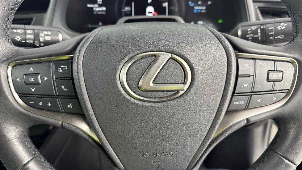 Used Lexus UX 2024 for sale - 76190651: Photo 16
