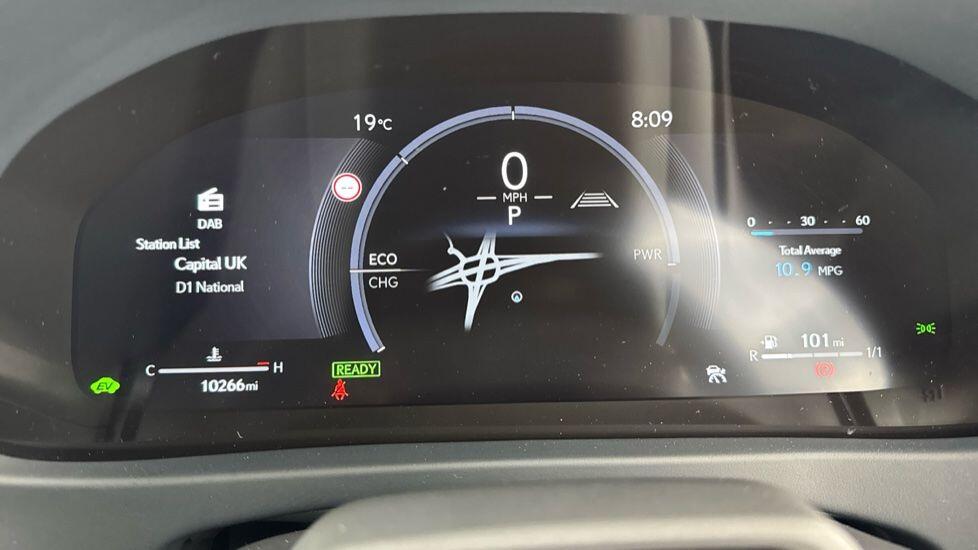 Used Lexus UX 2024 for sale - 76190651: Photo 17