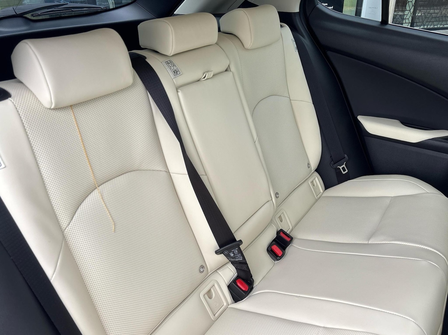 Used Lexus UX 2025 for sale - 77124816: Photo 9