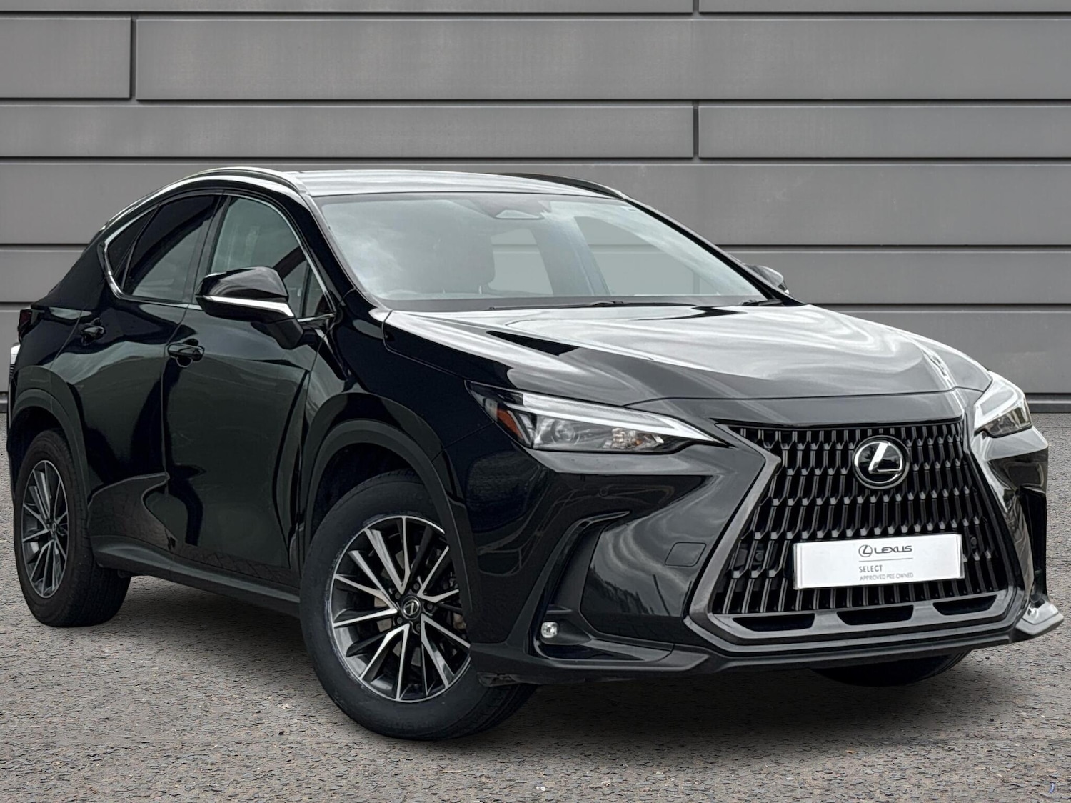 Used Lexus NX 2023 for sale - 76110652: Photo 1