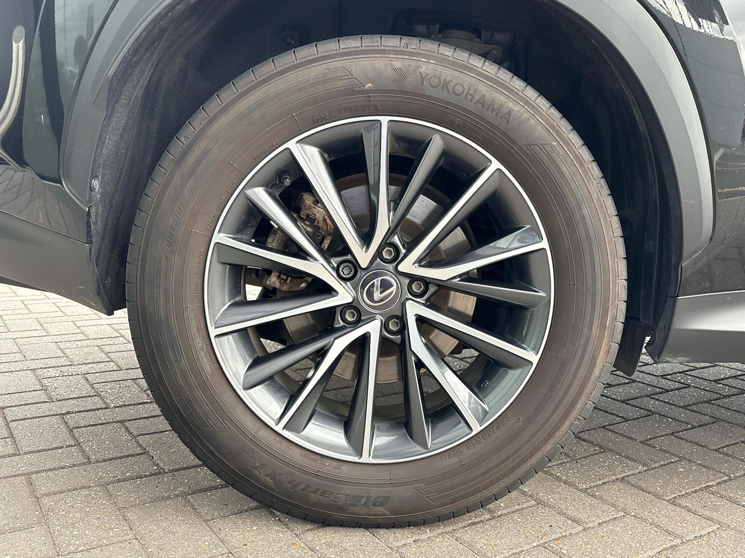 Used Lexus NX 2023 for sale - 76110652: Photo 5