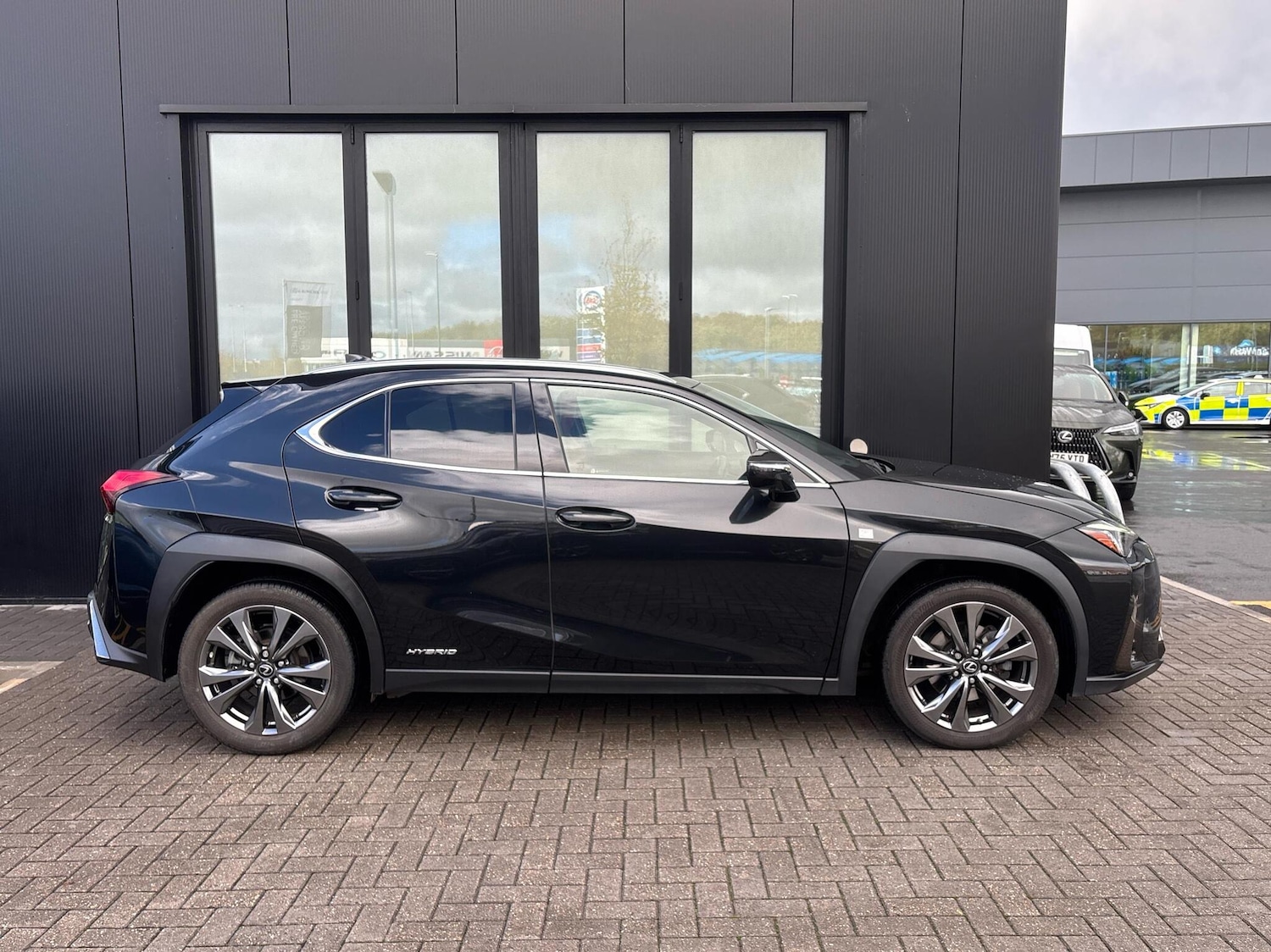 Used Lexus UX 2020 for sale - 76716824: Photo 4
