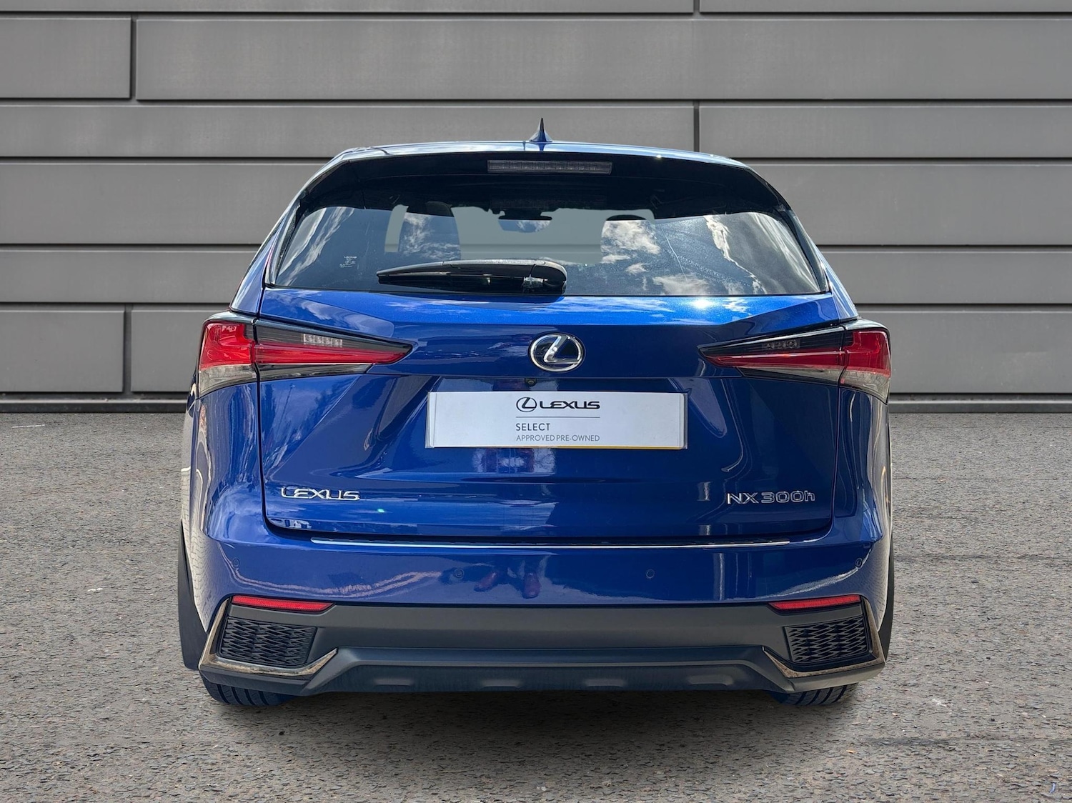 Used Lexus NX 2018 for sale - 76110934: Photo 10