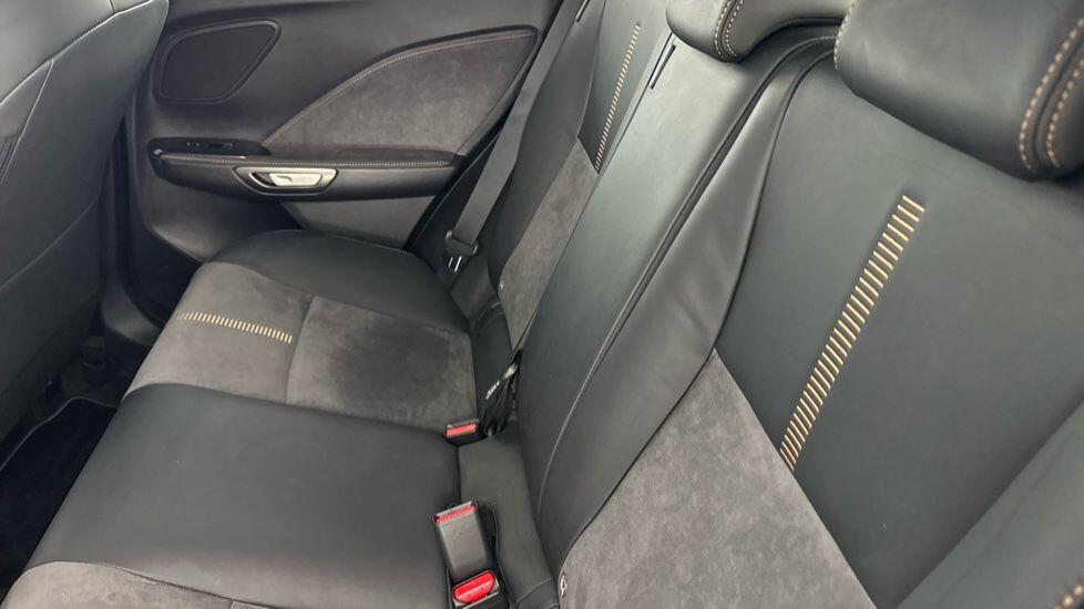 Used Lexus LBX 2025 for sale - 77346400: Photo 18