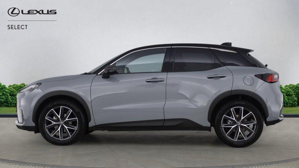 Used Lexus LBX 2025 for sale - 77346400: Photo 5