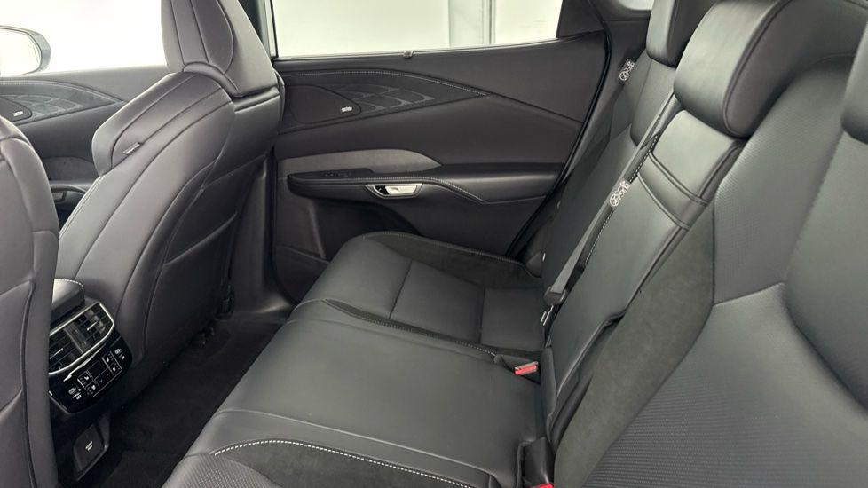 Used Lexus RX 2023 for sale - 76730658: Photo 17