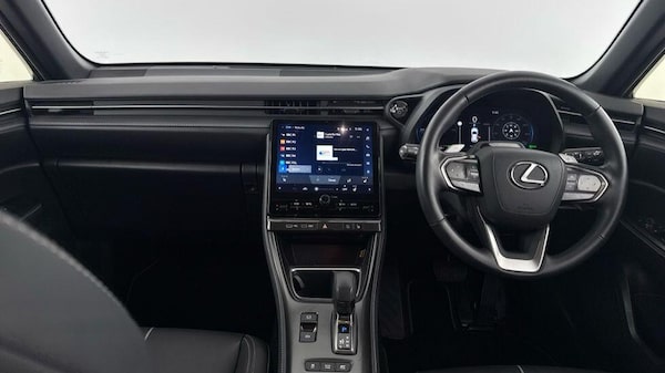 Used Lexus LBX 2024 for sale - 76327790: Photo 12