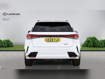 Used Lexus RX 2023 for sale - 76110879: Photo 4