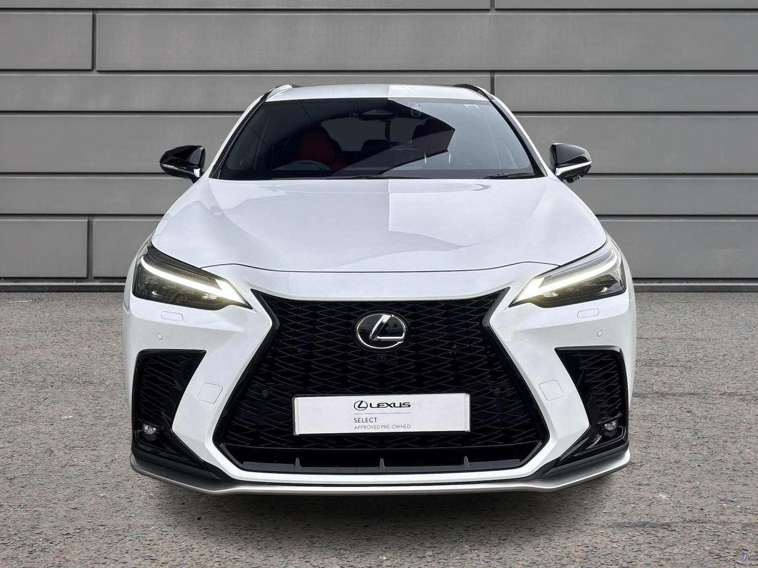 Used Lexus NX 2025 for sale - 76111575: Photo 2