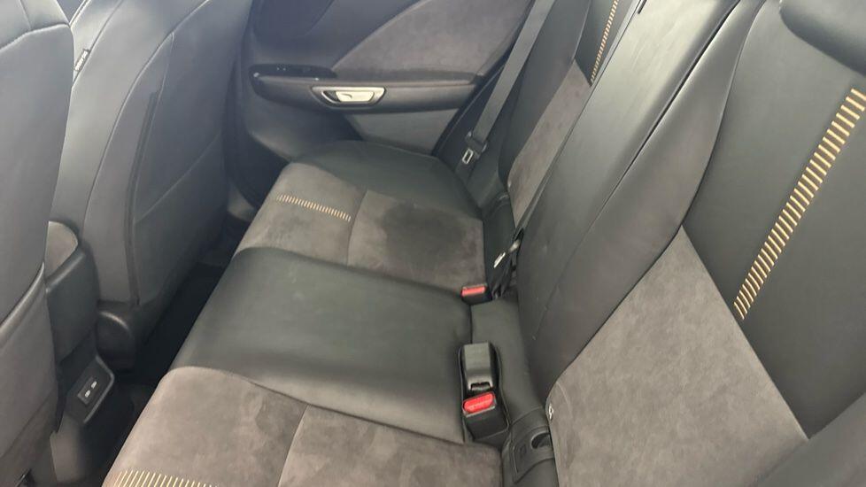 Used Lexus LBX 2024 for sale - 76327796: Photo 19
