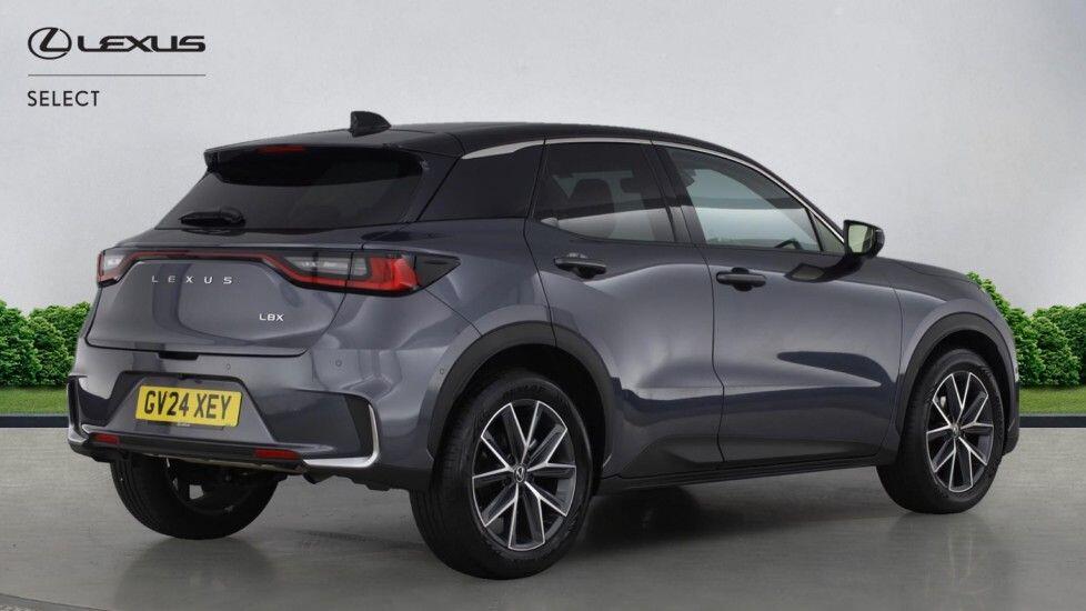 Used Lexus LBX 2024 for sale - 76327796: Photo 2