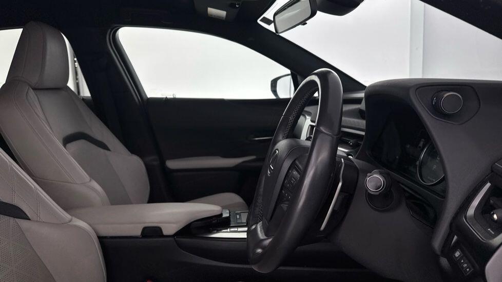 Used Lexus UX 2021 for sale - 78063328: Photo 17