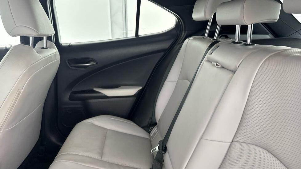 Used Lexus UX 2021 for sale - 78063328: Photo 18