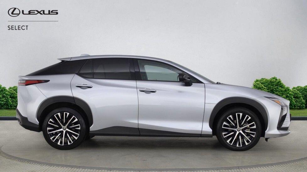 Used Lexus RZ 2023 for sale - 77280605: Photo 8