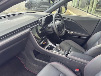 Used Lexus LBX 2024 for sale - 76111088: Photo