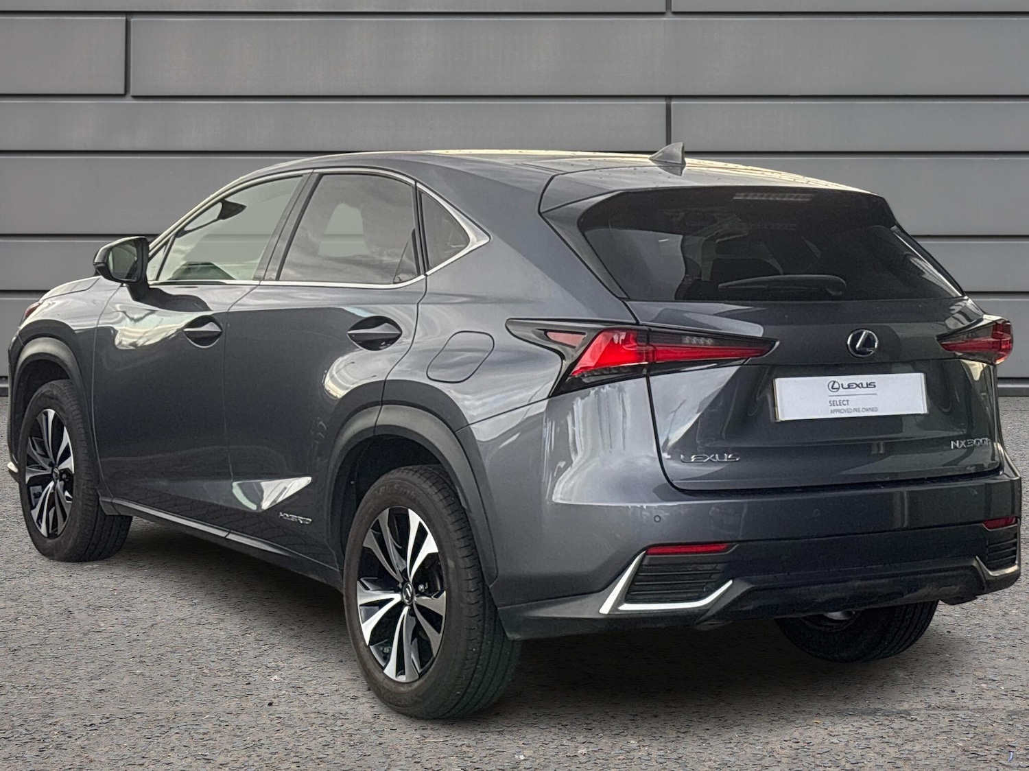 Used Lexus NX 2021 for sale - 76111606: Photo 3