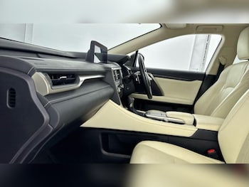 Used Lexus RX 2022 for sale - 76261146: Photo