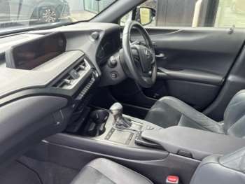 Used Lexus UX 2020 for sale - 75155517: Photo