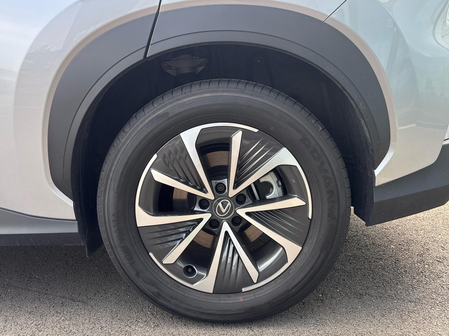 Used Lexus RZ 2025 for sale - 76110751: Photo 5