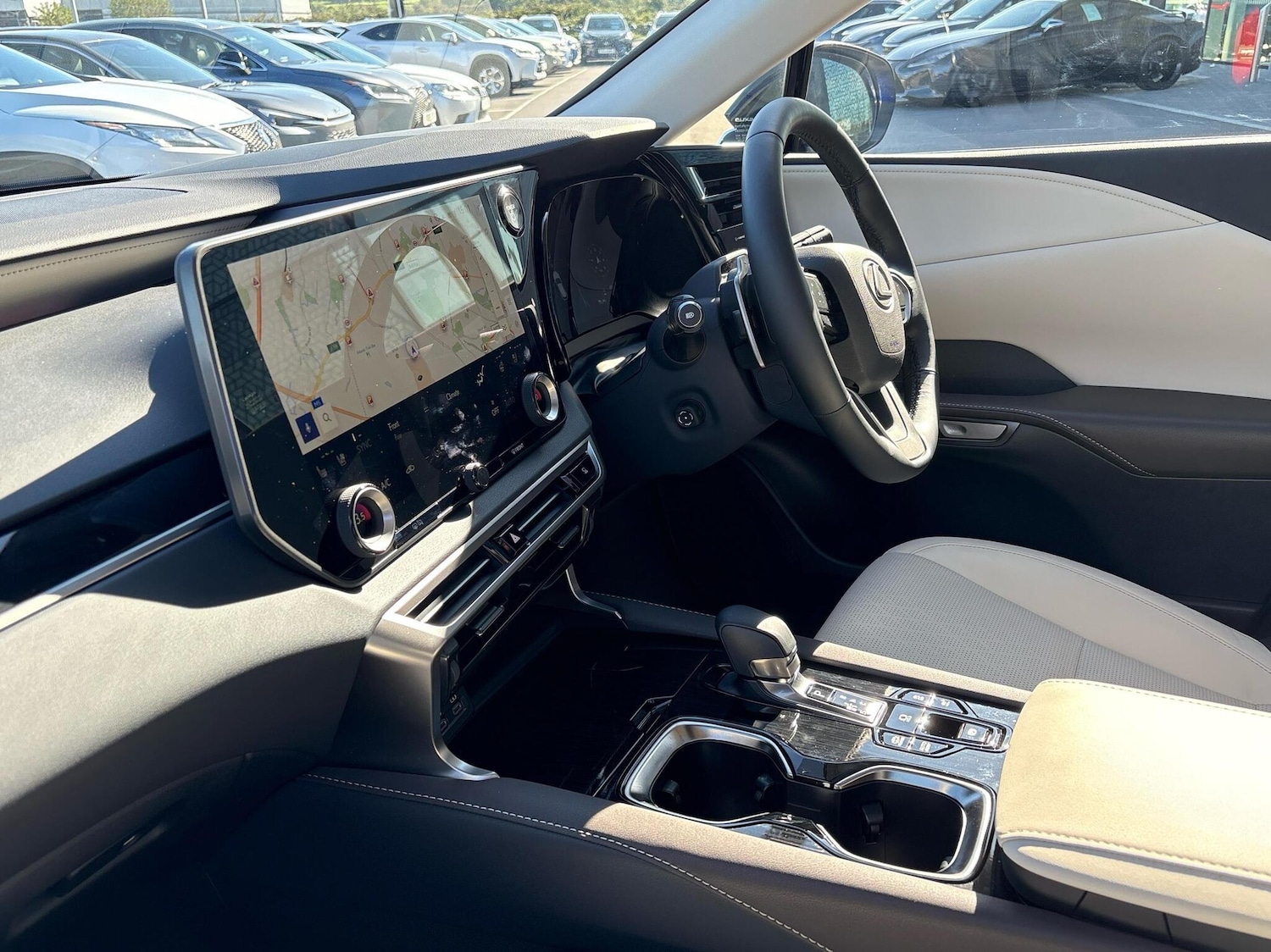 Used Lexus RX 2025 for sale - 77941530: Photo 2