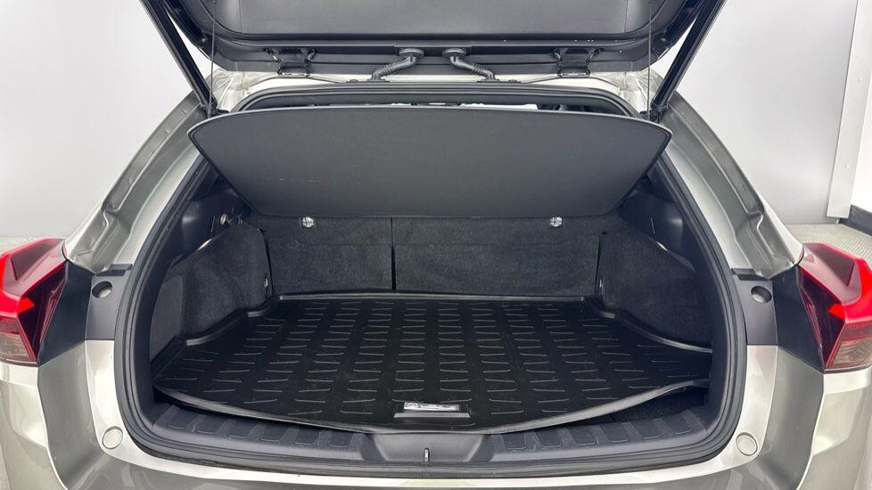 Used Lexus UX 2022 for sale - 76716765: Photo 18