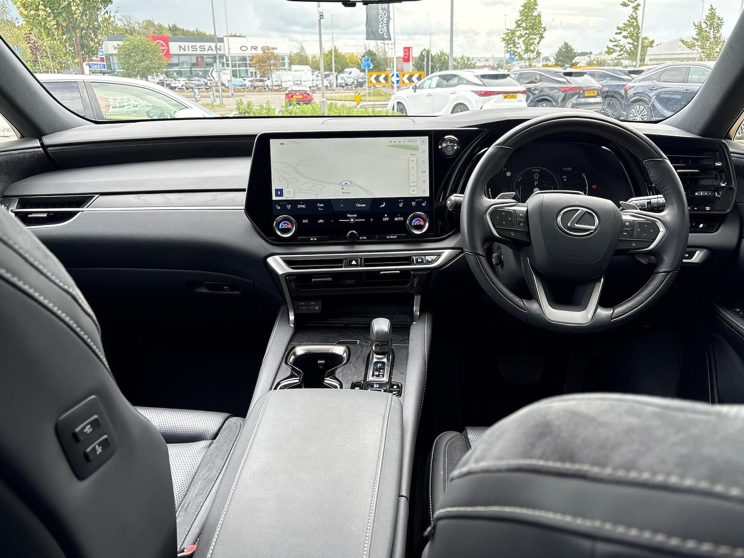 Used Lexus RX 2023 for sale - 76110882: Photo 12