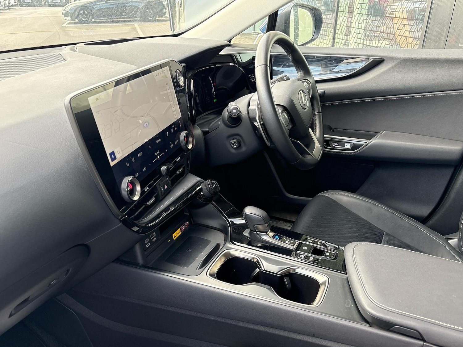 Used Lexus NX 2022 for sale - 77176544: Photo 2